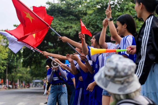 Hơn 260 cua rơ tranh tài tại Thành cổ Quảng Trị, lan tỏa thông điệp hòa bình- Ảnh 18. Hơn 260 cua rơ tranh tài tại Thành cổ Quảng Trị, lan tỏa thông điệp hòa bình- Ảnh 18.