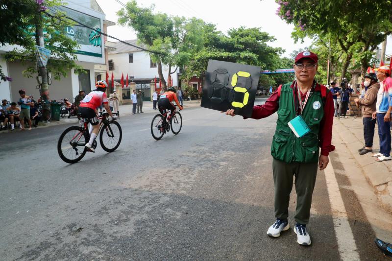 Hơn 260 cua rơ tranh tài tại Thành cổ Quảng Trị, lan tỏa thông điệp hòa bình- Ảnh 19. Hơn 260 cua rơ tranh tài tại Thành cổ Quảng Trị, lan tỏa thông điệp hòa bình- Ảnh 19.