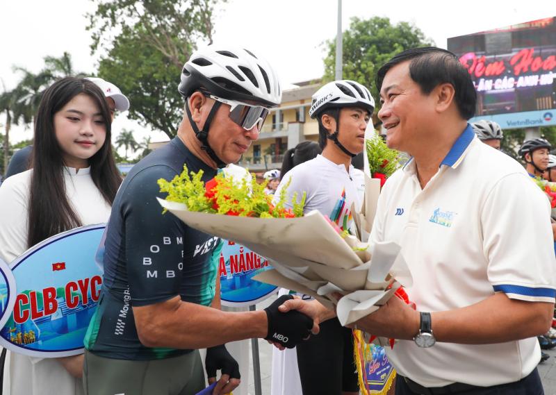 Hơn 260 cua rơ tranh tài tại Thành cổ Quảng Trị, lan tỏa thông điệp hòa bình- Ảnh 4. Hơn 260 cua rơ tranh tài tại Thành cổ Quảng Trị, lan tỏa thông điệp hòa bình- Ảnh 4.