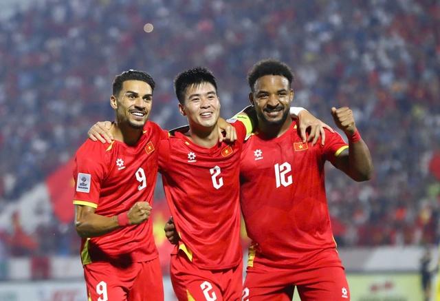 Đội tuyển Việt Nam sẽ chơi tấn công áp đặt ở AFF Cup - Ảnh 1. Đội tuyển Việt Nam sẽ chơi tấn công áp đặt ở AFF Cup - Ảnh 1.