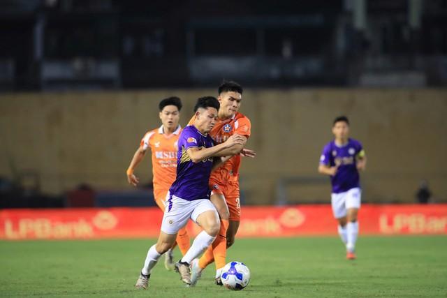 Lịch thi đấu, trực tiếp V-League rất hay hôm nay: Thanh Hóa quyết chiến Hà Nội, Ninh Bình lên tốp 3 nếu…- Ảnh 4.