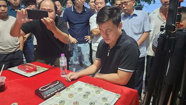 Lại Lý Huynh đấu giải cờ tướng danh giá của Trung Quốc- Ảnh 1. Lại Lý Huynh đấu giải cờ tướng danh giá của Trung Quốc- Ảnh 1.