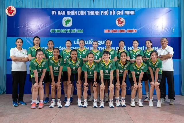 Đồng đội cũ của Trần Thị Thanh Thúy làm thủ quân đội bóng chuyền nữ TP.HCM- Ảnh 2. Đồng đội cũ của Trần Thị Thanh Thúy làm thủ quân đội bóng chuyền nữ TP.HCM- Ảnh 2.