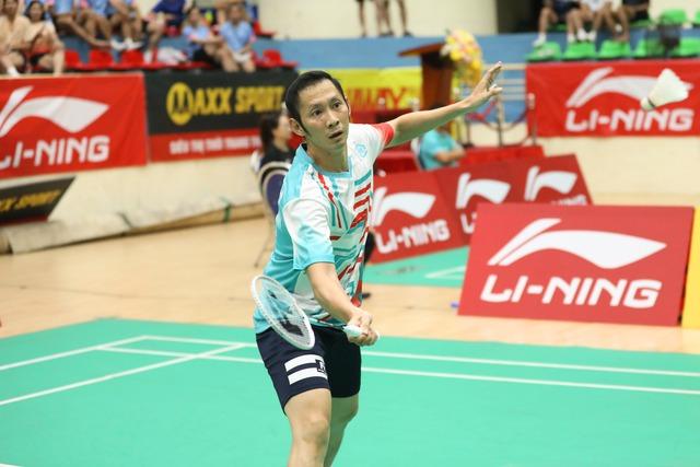 Nguyễn Tiến Minh đánh bại đàn em kém 21 tuổi, vào bán kết cầu lông quốc gia- Ảnh 1. Nguyễn Tiến Minh đánh bại đàn em kém 21 tuổi, vào bán kết cầu lông quốc gia- Ảnh 1.
