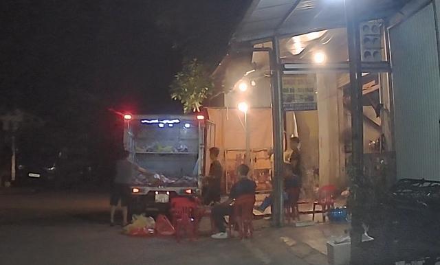 Thịt bẩn tung hoành qua lỗ hổng kiểm dịch: Thâm nhập lò mổ 'chui'- Ảnh 4. Thịt bẩn tung hoành qua lỗ hổng kiểm dịch: Thâm nhập lò mổ 'chui'- Ảnh 4.