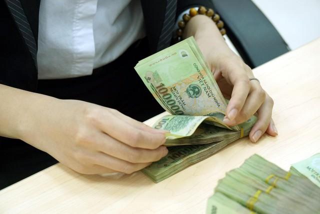 Ngân hàng chặn 4.400 tỉ đồng giao dịch nghi ngờ lừa đảo- Ảnh 1.