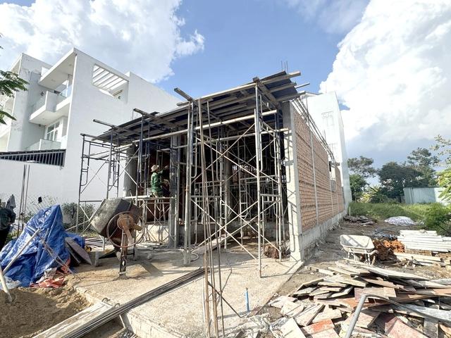 TP.HCM cắt giảm mạnh thủ tục cấp phép xây dựng- Ảnh 1. TP.HCM cắt giảm mạnh thủ tục cấp phép xây dựng- Ảnh 1.