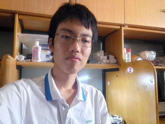 Ôn thi tốt nghiệp THPT: Thủ khoa Bách khoa ghi chép kiểu này để nhớ lâu- Ảnh 1. Ôn thi tốt nghiệp THPT: Thủ khoa Bách khoa ghi chép kiểu này để nhớ lâu- Ảnh 1.