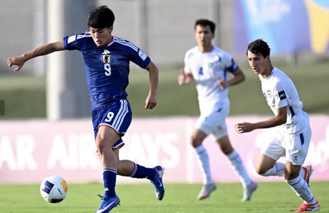 Bị tước bàn thắng oan uổng, U.17 Nhật Bản vẫn hạ U.17 Uzbekistan để vào chung kết châu Á- Ảnh 1.