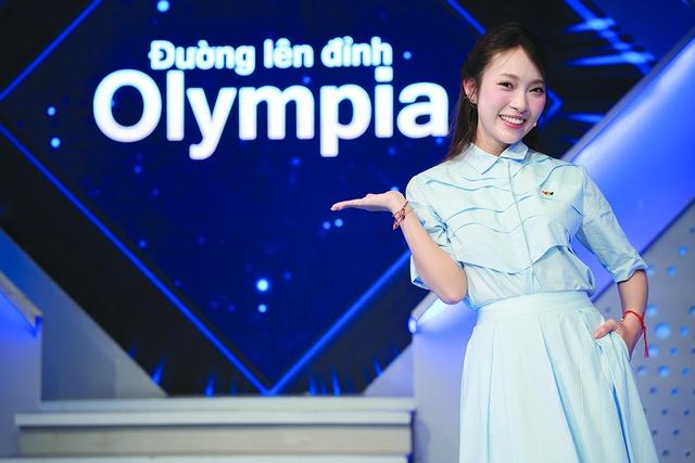 MC Khánh Vy và hành trình định vị bản thân trên không gian số- Ảnh 2.