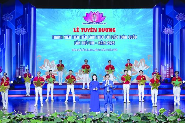 MC Khánh Vy và hành trình định vị bản thân trên không gian số- Ảnh 4.