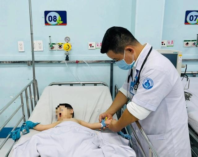 Tình hình dịch bệnh tại TP.HCM: Tay chân miệng, sốt xuất huyết tăng, nhiều ca tử vong- Ảnh 1. Tình hình dịch bệnh tại TP.HCM: Tay chân miệng, sốt xuất huyết tăng, nhiều ca tử vong- Ảnh 1.
