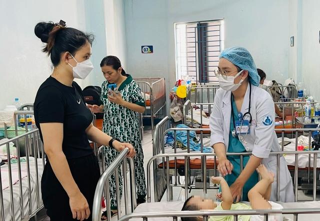 Phòng bác sĩ tối đa 9 m², quy định mới của Bộ Y tế- Ảnh 3.