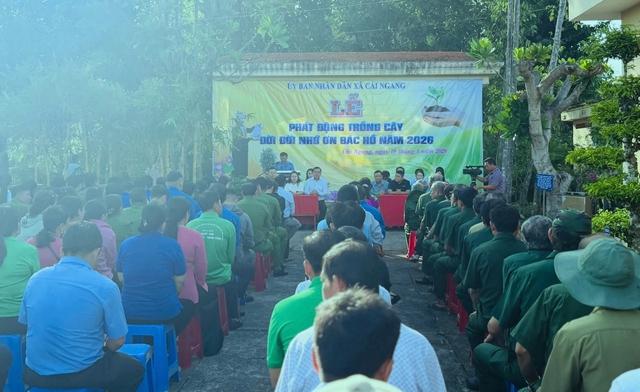 Trồng tre Đằng Ngà, tre Mạnh Tông nhân ngày sinh nhật Bác Hồ- Ảnh 1.