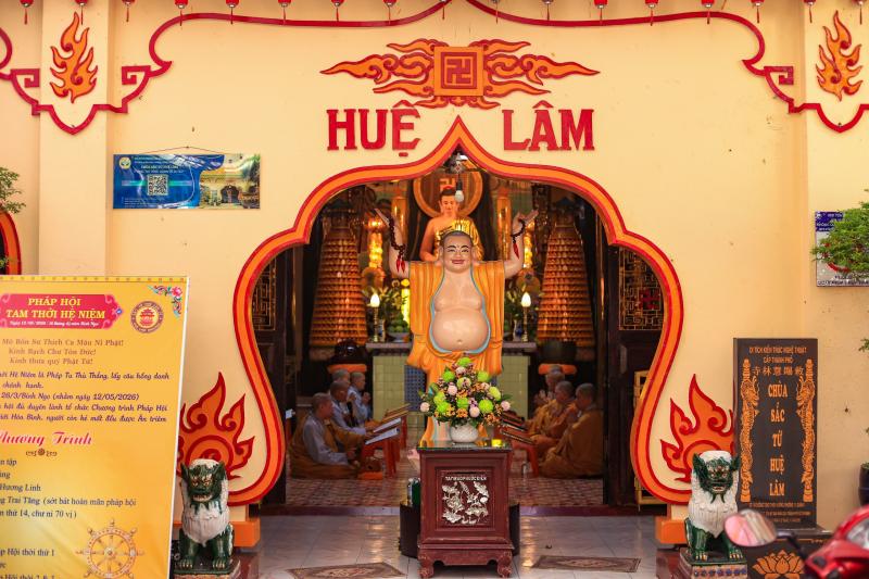 Chùa cổ hơn 200 năm ở TP.HCM: Vua Thành Thái ban sắc, gắn đại gia 'nhì Phương'- Ảnh 9. Chùa cổ hơn 200 năm ở TP.HCM: Vua Thành Thái ban sắc, gắn đại gia 'nhì Phương'- Ảnh 9.