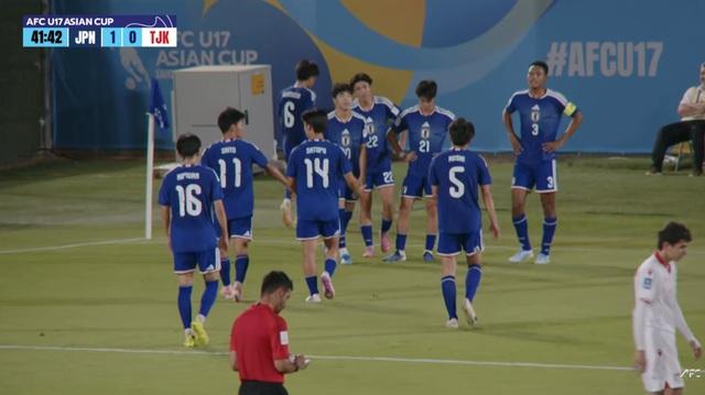 U.17 Nhật Bản mạnh vượt trội, thắng cực đậm Tajikistan: Dễ dàng vào bán kết U.17 châu Á- Ảnh 1. U.17 Nhật Bản mạnh vượt trội, thắng cực đậm Tajikistan: Dễ dàng vào bán kết U.17 châu Á- Ảnh 1.