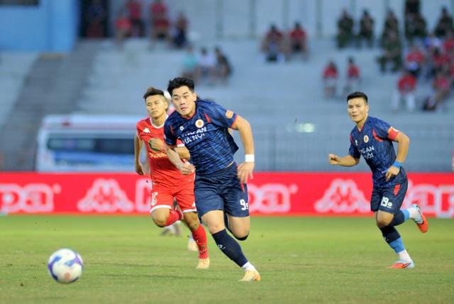 Đình Bắc đua Vua phá lưới V-League, tại sao không?- Ảnh 2. Đình Bắc đua Vua phá lưới V-League, tại sao không?- Ảnh 2.