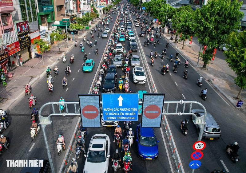 Đường Cộng Hòa đảo chiều: 'Không còn cảnh nhích 30 phút qua cửa ngõ Tân Sơn Nhất' - Ảnh 9.