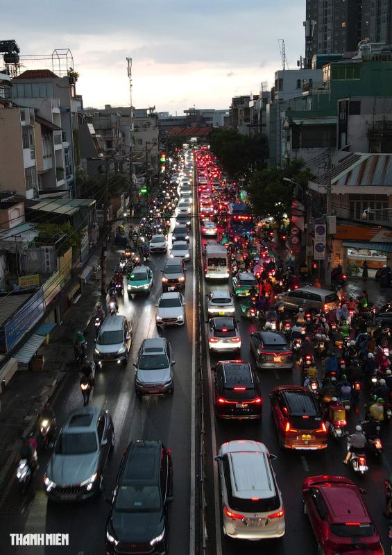 TP.HCM sớm mở rộng đường Nguyễn Tất Thành ở quận 4 cũ lên 8 làn xe?- Ảnh 6. TP.HCM sớm mở rộng đường Nguyễn Tất Thành ở quận 4 cũ lên 8 làn xe?- Ảnh 6.