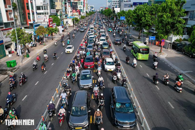 Đường Cộng Hòa đảo chiều: 'Không còn cảnh nhích 30 phút qua cửa ngõ Tân Sơn Nhất' - Ảnh 6.