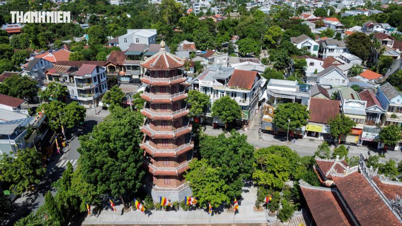 Ghé thăm những ngôi cổ tự trăm năm tuổi ở Huế dịp đại lễ Phật đản- Ảnh 6. Ghé thăm những ngôi cổ tự trăm năm tuổi ở Huế dịp đại lễ Phật đản- Ảnh 6.