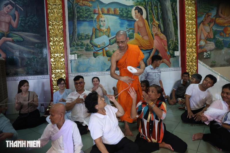 Chùa trong hẻm ở TP.HCM: Sư không ăn chay, giữ truyền thống Khmer Nam bộ - Ảnh 11.