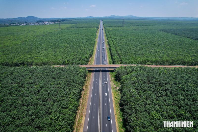 Sửa đổi Nghị định 168: Đề xuất bỏ giữ xe lỗi chuyển làn sai trên cao tốc - Ảnh 4.