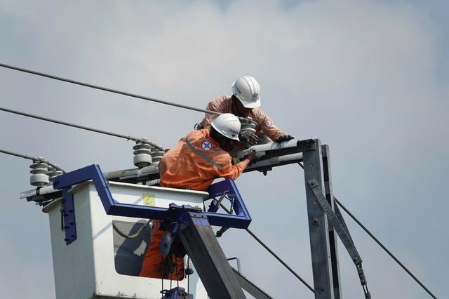 Khung giờ điện cao điểm mới sẽ được áp dụng ngay tháng 6?- Ảnh 1. Khung giờ điện cao điểm mới sẽ được áp dụng ngay tháng 6?- Ảnh 1.