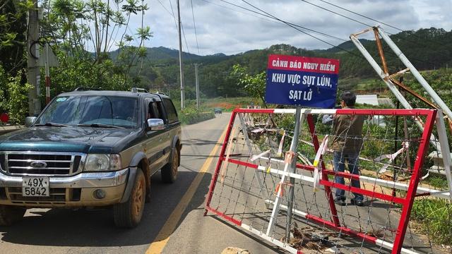 Lâm Đồng chi 20 tỉ đồng khắc phục sạt lở đường Bidoup- Ảnh 3. Lâm Đồng chi 20 tỉ đồng khắc phục sạt lở đường Bidoup- Ảnh 3.