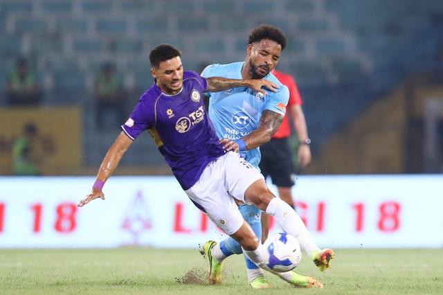 Bảng xếp hạng V-League mới nhất: HAGL và Becamex TP.HCM tình thế vẫn nguy nan, Thanh Hóa ‘tim đập dồn’- Ảnh 2. Bảng xếp hạng V-League mới nhất: HAGL và Becamex TP.HCM tình thế vẫn nguy nan, Thanh Hóa ‘tim đập dồn’- Ảnh 2.