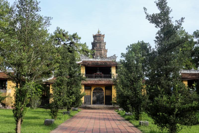 Ghé thăm những ngôi cổ tự trăm năm tuổi ở Huế dịp đại lễ Phật đản- Ảnh 3. Ghé thăm những ngôi cổ tự trăm năm tuổi ở Huế dịp đại lễ Phật đản- Ảnh 3.