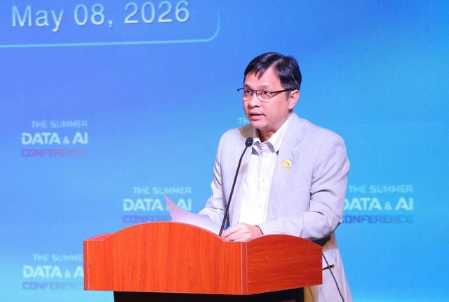 Chủ tịch Hội Tin học TP.HCM: 'Trí tuệ nhân tạo không đến để thay thế con người'- Ảnh 1. Chủ tịch Hội Tin học TP.HCM: 'Trí tuệ nhân tạo không đến để thay thế con người'- Ảnh 1.