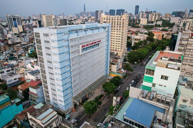 Xóa quá tải bệnh viện bằng trụ sở dôi dư- Ảnh 1.