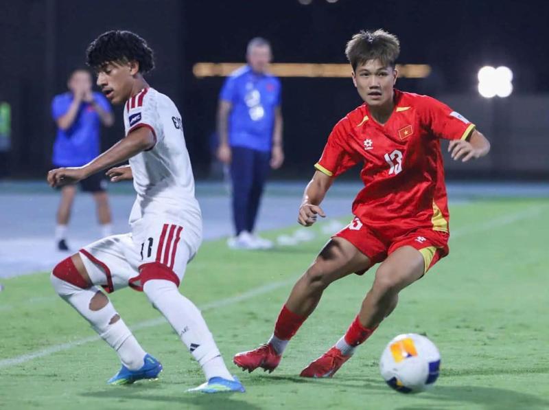 Lịch thi đấu U.17 Việt Nam - U.17 Úc kịch tính hôm nay: Cuộc đua thể lực khốc liệt- Ảnh 1.