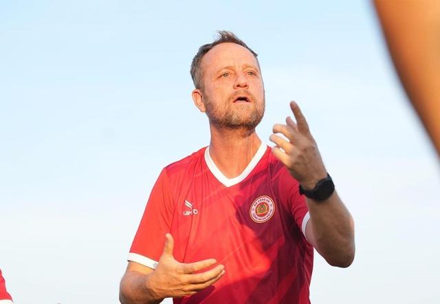 Vì sao CLB CAHN chơi bóng ở đẳng cấp hoàn toàn khác V-League?- Ảnh 1.