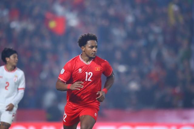 Cặp Đình Bắc - Xuân Son sẽ giúp đội tuyển Việt Nam 'càn quét' AFF Cup?- Ảnh 3. Cặp Đình Bắc - Xuân Son sẽ giúp đội tuyển Việt Nam 'càn quét' AFF Cup?- Ảnh 3.