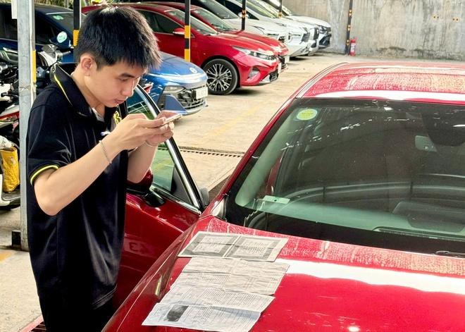 Thuê ô tô tự lái ở TP.HCM: 'Canh bạc' của chủ xe- Ảnh 3. Thuê ô tô tự lái ở TP.HCM: 'Canh bạc' của chủ xe- Ảnh 3.