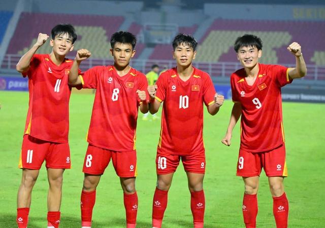 AFC viết cực hay về U.17 Việt Nam, kỳ vọng tạo sự bùng nổ tuyệt vời tại giải châu Á- Ảnh 1. AFC viết cực hay về U.17 Việt Nam, kỳ vọng tạo sự bùng nổ tuyệt vời tại giải châu Á- Ảnh 1.