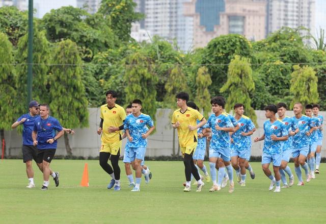 U.23 và U.17 Việt Nam thăng hoa, nhưng bóng đá trẻ chưa trọn niềm vui vì...- Ảnh 1.