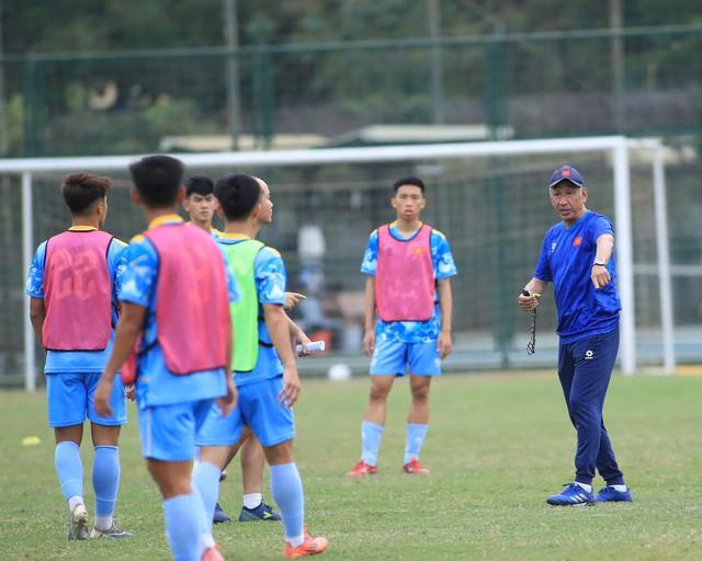 U.23 và U.17 Việt Nam thăng hoa, nhưng bóng đá trẻ chưa trọn niềm vui vì...- Ảnh 2.