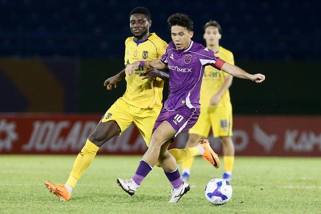 Đua trụ hạng V-League đảo chiều ngoạn mục- Ảnh 1. Đua trụ hạng V-League đảo chiều ngoạn mục- Ảnh 1.