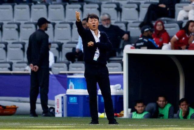 HLV Shin Tae-yong bất ngờ tái hợp bóng đá Indonesia, nhận nhiệm vụ cực đặc biệt- Ảnh 2.