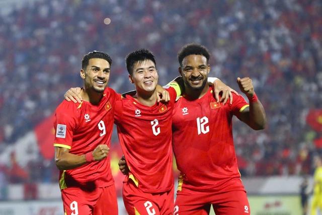 Báo UAE nói điều bất ngờ khi đội nhà chung bảng đội tuyển Việt Nam ở Asian Cup- Ảnh 1. Báo UAE nói điều bất ngờ khi đội nhà chung bảng đội tuyển Việt Nam ở Asian Cup- Ảnh 1.