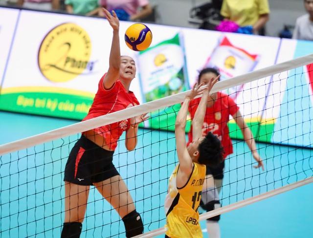 Các tay đập 'khủng long" đưa CLB Giang Tô vào chung kết Cúp bóng chuyền VTV9-Bình Điền- Ảnh 1. Các tay đập 'khủng long" đưa CLB Giang Tô vào chung kết Cúp bóng chuyền VTV9-Bình Điền- Ảnh 1.