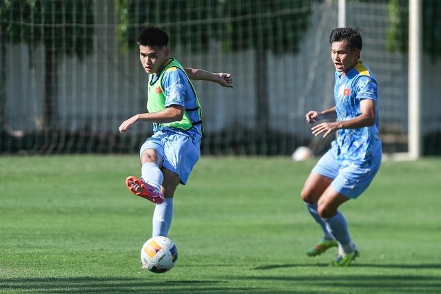 U.19 Việt Nam quyết tiếp bước thành công tại Indonesia, hoàn tất 'cú ăn bốn' lịch sử: Xem kênh nào?- Ảnh 1. U.19 Việt Nam quyết tiếp bước thành công tại Indonesia, hoàn tất 'cú ăn bốn' lịch sử: Xem kênh nào?- Ảnh 1.