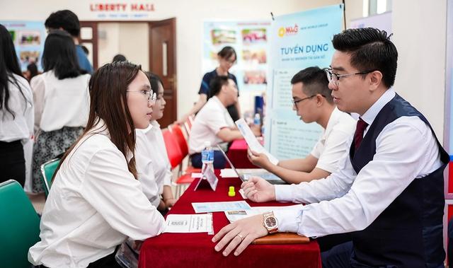 Suất ăn văn phòng 50.000 - 80.000 đồng/ngày, sao quy định tiền ăn trưa 1,2 triệu/tháng? - Ảnh 2.