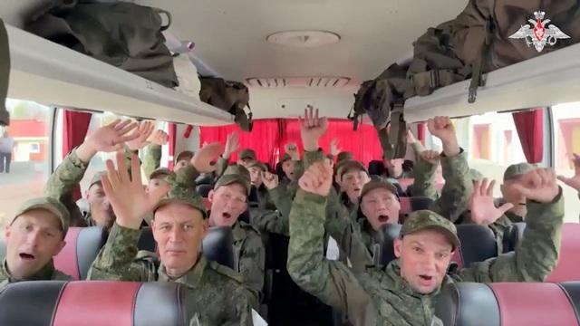 Chiến sự Ukraine ngày 1.563: Romania 'vạ lây' khi xuồng cảm tử Ukraine phát nổ - Ảnh 2.