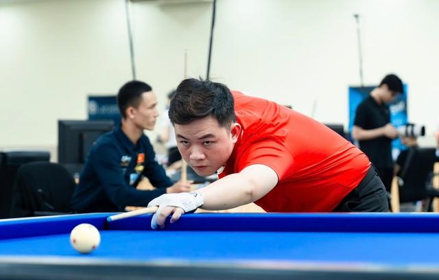 Billiards: Trần Quyết Chiến bất ngờ bị loại sớm, Bao Phương Vinh ngược dòng vào knock-out- Ảnh 1. Billiards: Trần Quyết Chiến bất ngờ bị loại sớm, Bao Phương Vinh ngược dòng vào knock-out- Ảnh 1.