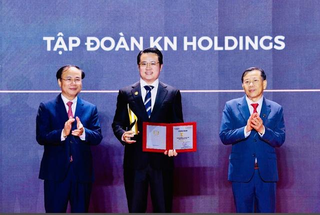 KN Holdings được vinh danh Top 10 doanh nghiệp bất động sản hàng đầu Việt Nam- Ảnh 1.