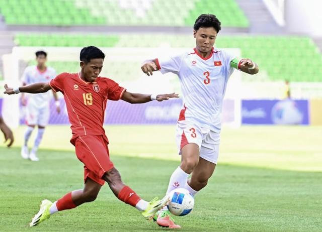 U.19 Campuchia gây sốc lớn, cầm hòa U.19 Úc: Hiên ngang vào bán kết, U.19 Việt Nam bị loại cực đau- Ảnh 1.
